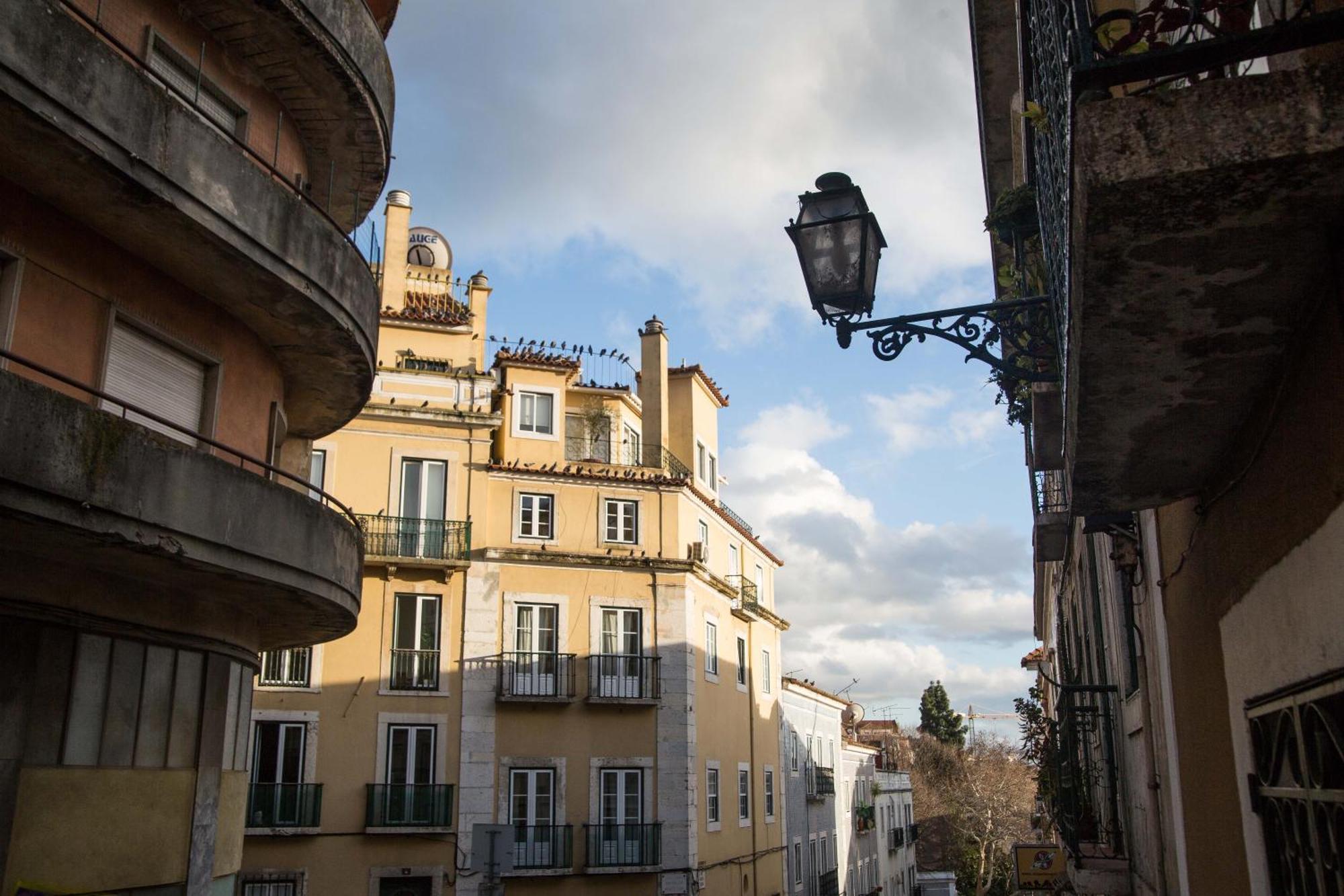 شقة Flh Fresh And Cozy Old Town Duplex Lisboa المظهر الخارجي الصورة