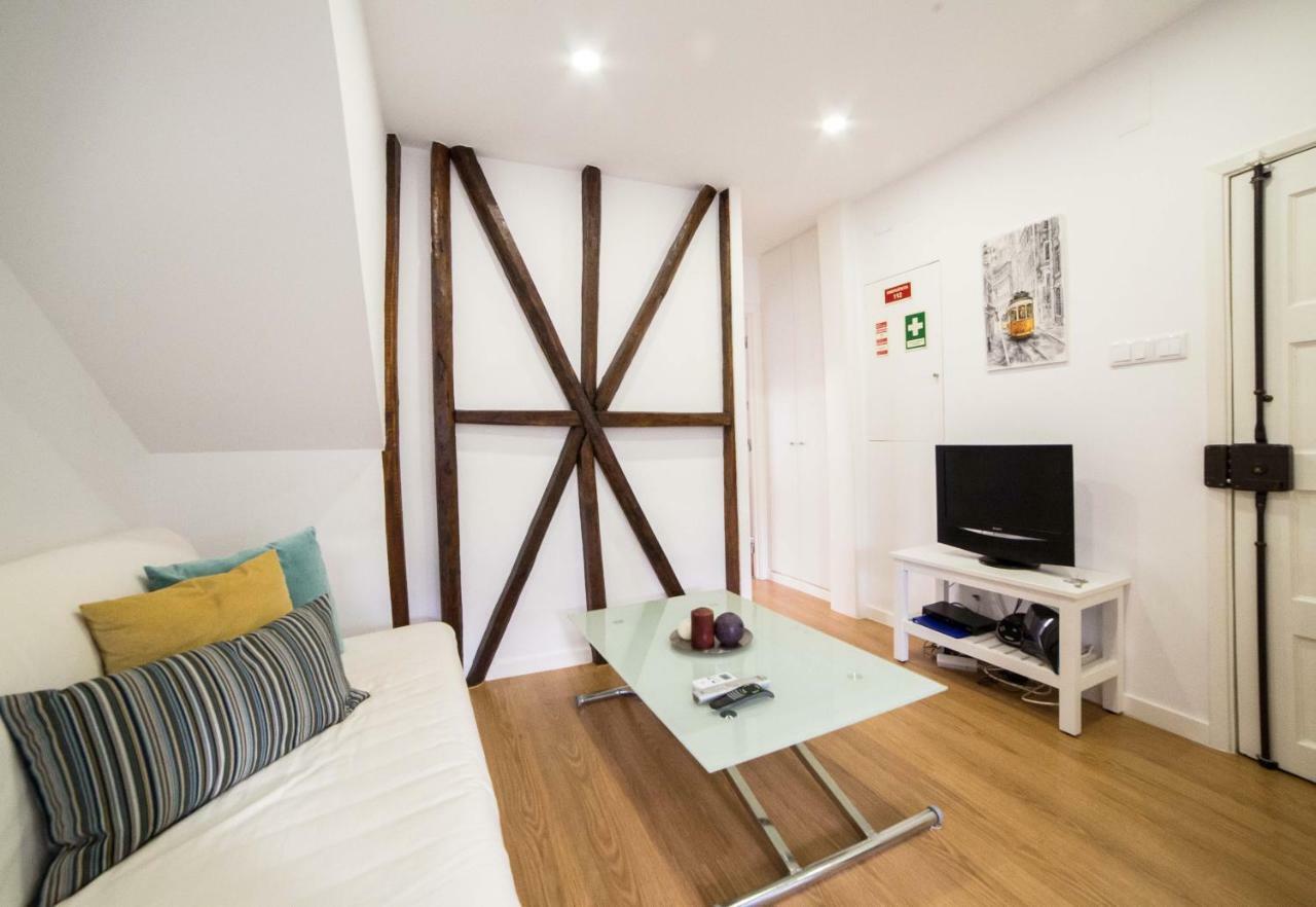 شقة Flh Fresh And Cozy Old Town Duplex Lisboa المظهر الخارجي الصورة